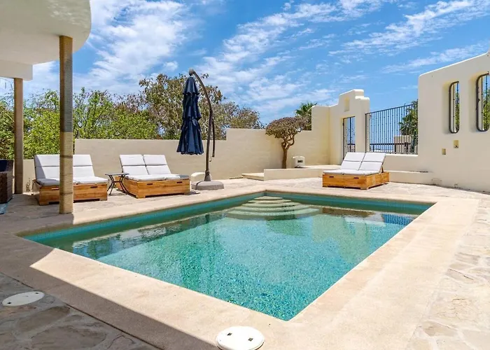 Villa Casa Reyes, Casa Reyes Family Oasis, Heated-pool & Amazing Views