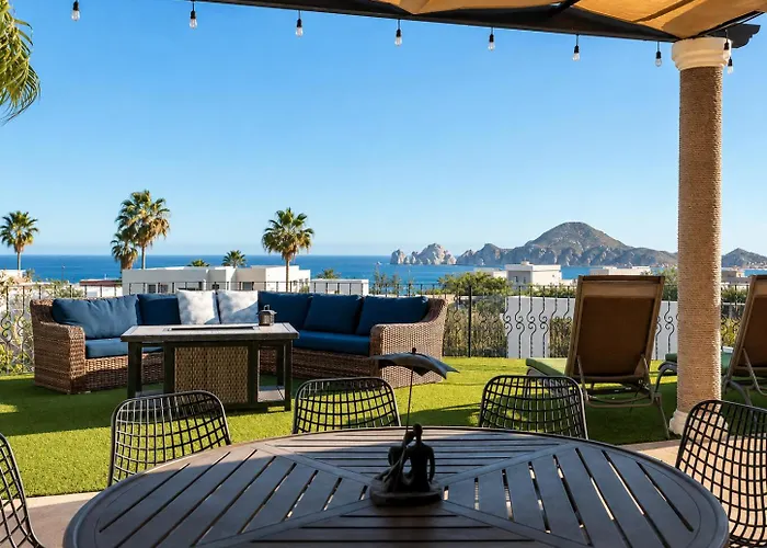 Casa Reyes, Casa Reyes Family Oasis, Heated-pool & Amazing Views * Cabo San Lucas
